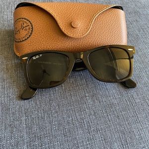 Ray-ban Polarized Wayfarer Sunglasses